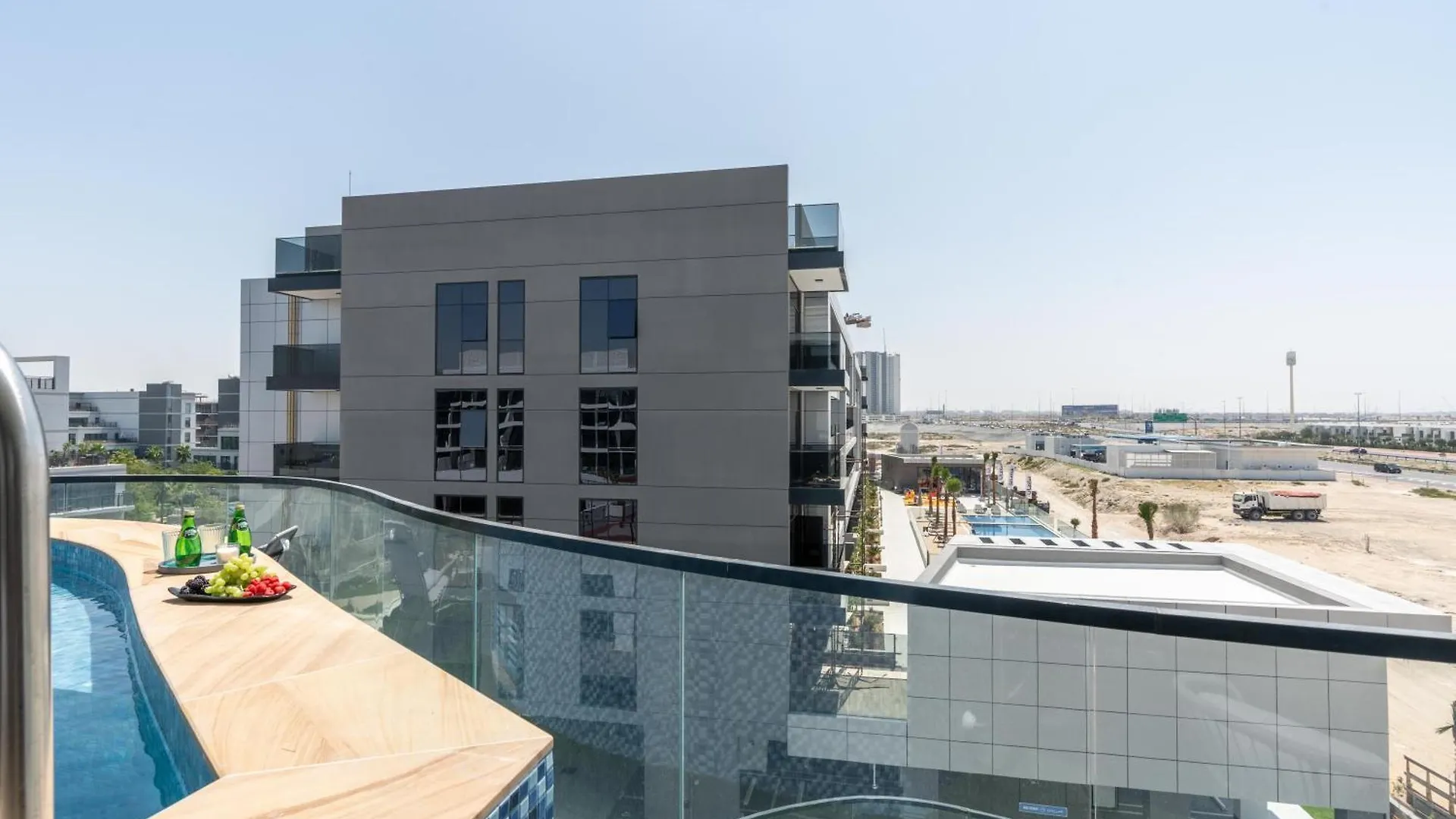Modern 2Br With Private Pool At Samana Golf Avenue Studio City By Vibel Dubaj Spojené arabské emiráty